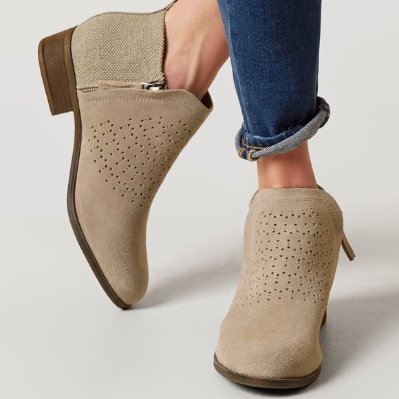 toms deia booties perforated
